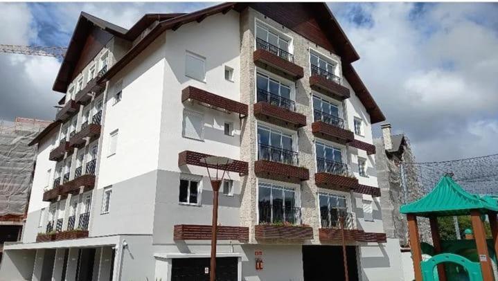 Apto Top , Otima Localizacao , Novinho Completo , Wifi, Ar Condicionado, Playground, Vaga Garagem Coberta Gramado Zewnętrze zdjęcie