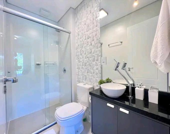 Apto Top , Otima Localizacao , Novinho Completo , Wifi, Ar Condicionado, Playground, Vaga Garagem Coberta Gramado Zewnętrze zdjęcie